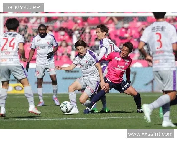 爱媛足球队迎战岐阜FC展开激烈较量期待精彩瞬间与精彩进球 爱媛足球队迎战岐阜FC展开激烈较量期待精彩瞬间与精彩进球